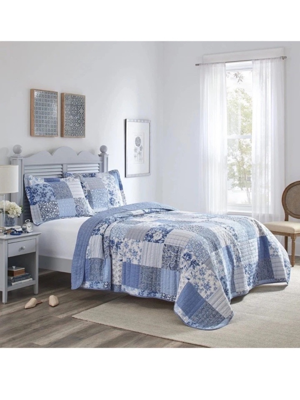 Laura Ashley - King Quilt Set Patchwork Blue New